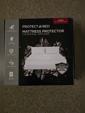 Mattress protector charcoal infused Queen new